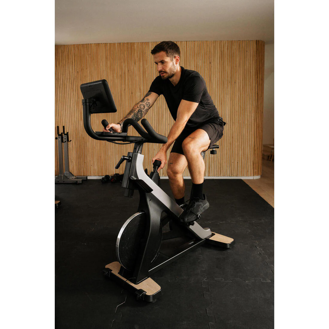 Bicicleta Biking Training Bike 900 Conectada - Image 11