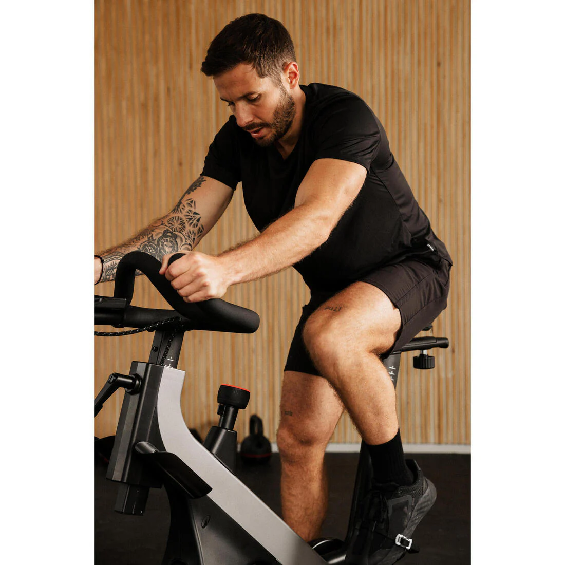 Bicicleta Biking Training Bike 900 Conectada - Image 12