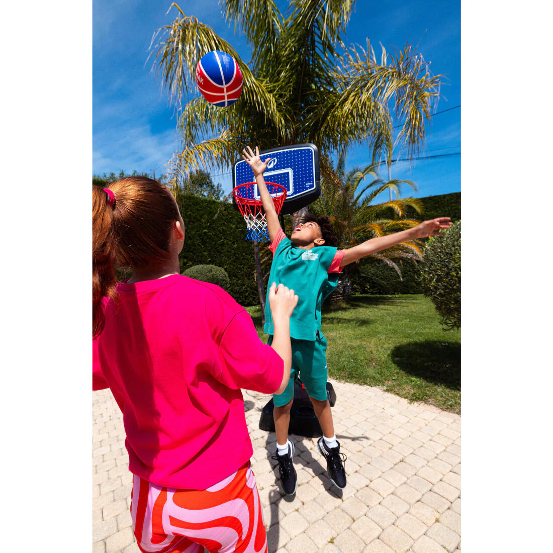 Canasta de baloncesto infantil con soporte para mates ajustable hasta 2,20 m, K900 - Image 11