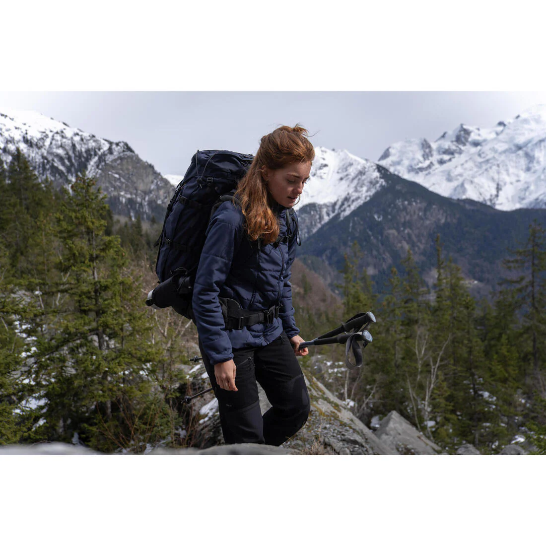 Chaqueta acolchada de montaña y trekking Mujer Forclaz MT50 - Image 9
