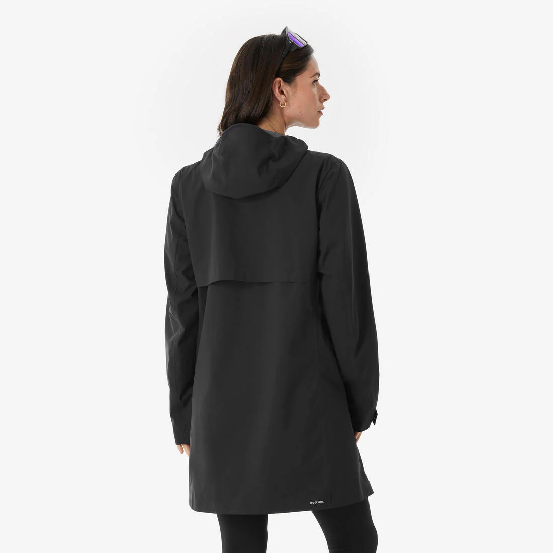 Chaqueta impermeable de montaña y trekking ligera larga mujer MH100 negro - Image 4