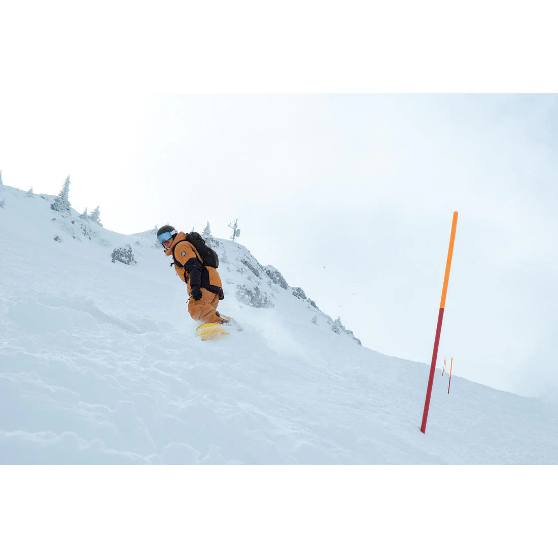 Chaqueta snowboard cálida y resistente hombre, SNB 500 ziprotect camel y negro - Image 15