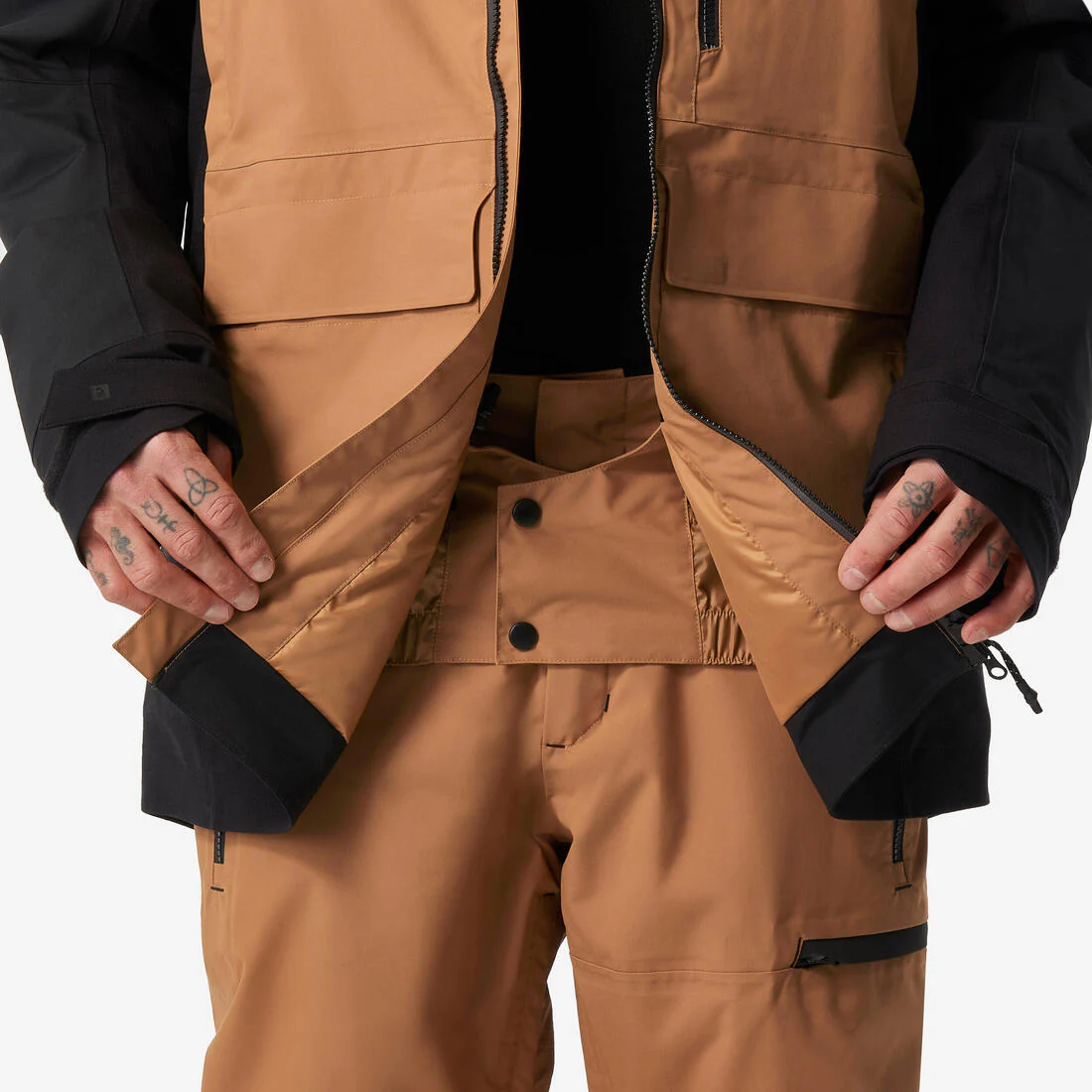 Chaqueta snowboard cálida y resistente hombre, SNB 500 ziprotect camel y negro - Image 9
