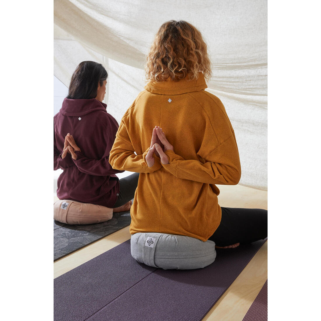 Esterilla de yoga Confort 173 cm x 61 cm x 8 mm - Image 19