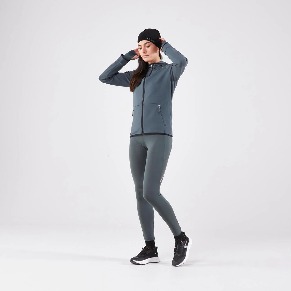 Gorro running sin costuras "seamless" adulto- Kiprun negro - Image 7