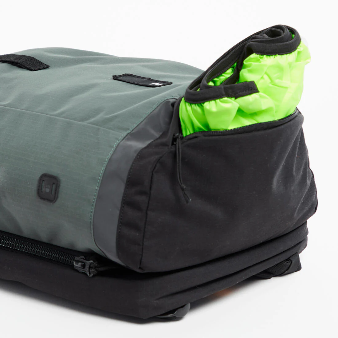 Mochila/Alforja Doble Para Portaequipajes Bici Verde Gris 27 Litros - Image 11