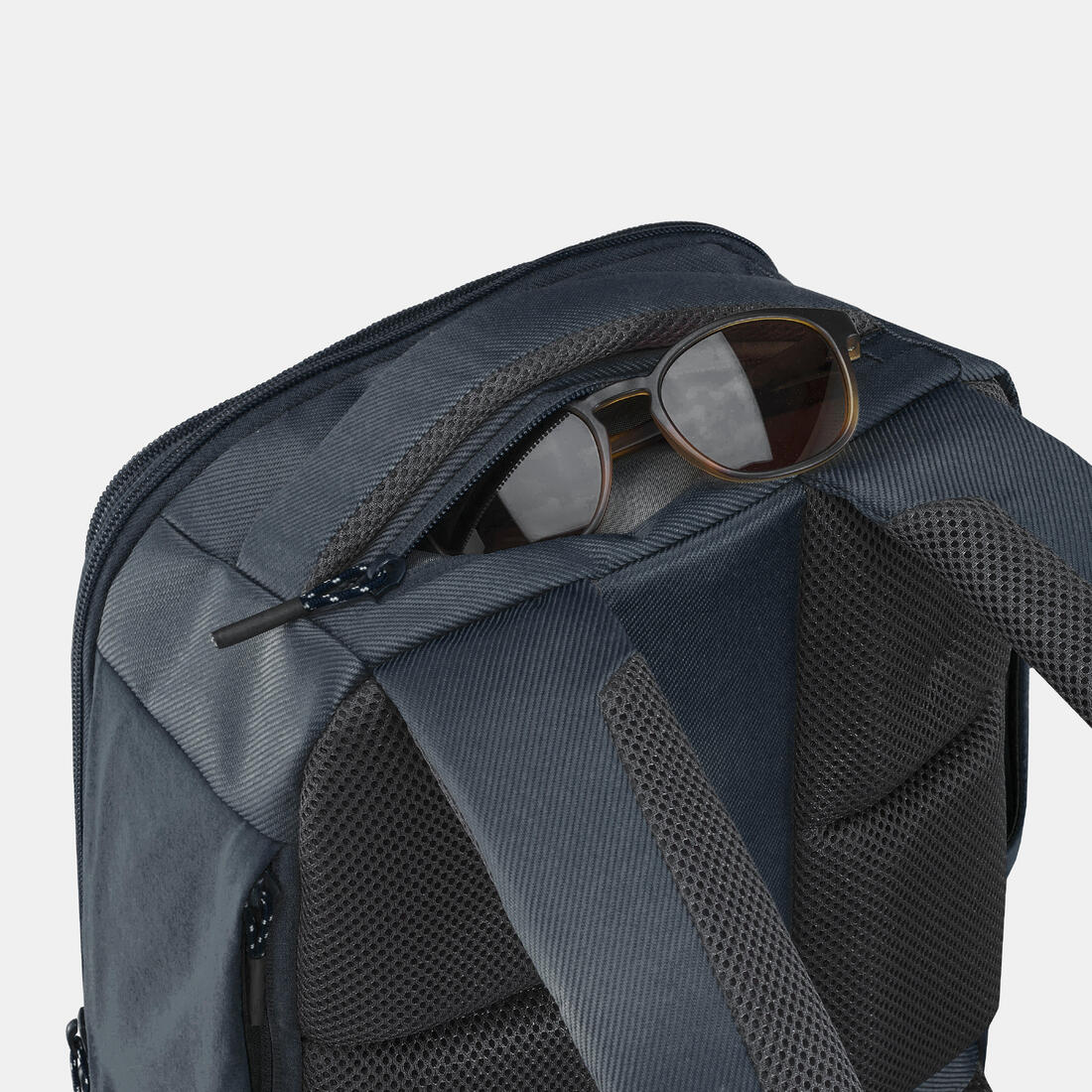 Mochila de montaña y senderismo 16L Quechua NH Escape 500. Equipaje de mano - Image 6