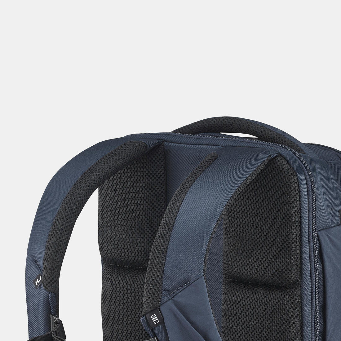 Mochila de montaña y senderismo 23L Quechua NH Escape 500. Equipaje de mano - Image 10