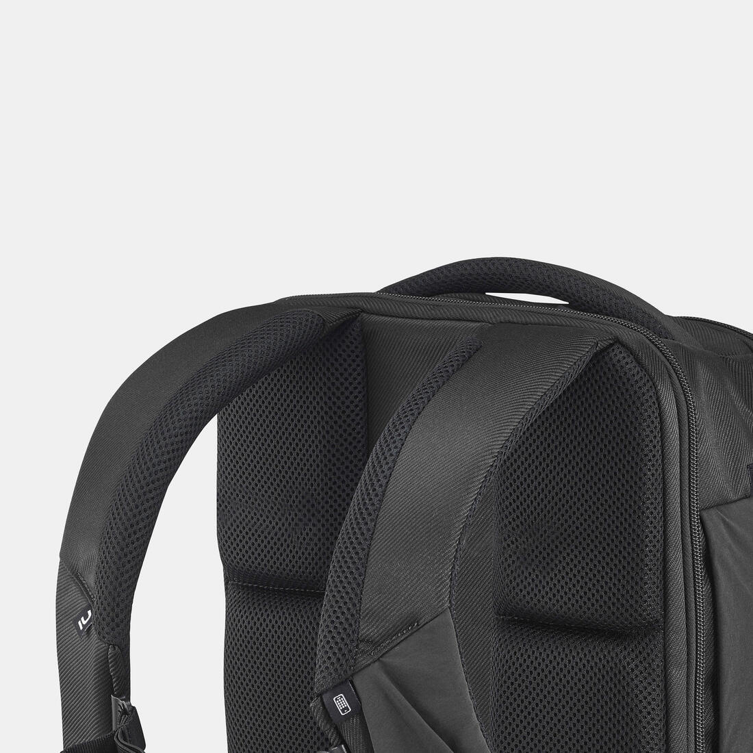 Mochila de montaña y senderismo 23L Quechua NH Escape 500. Equipaje de mano - Image 15