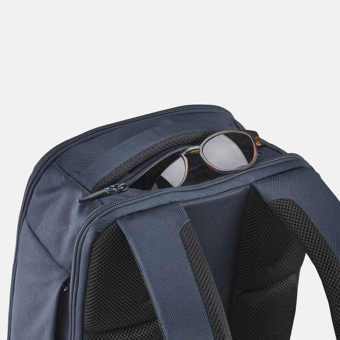 Mochila de montaña y senderismo 23L Quechua NH Escape 500. Equipaje de mano - Image 19