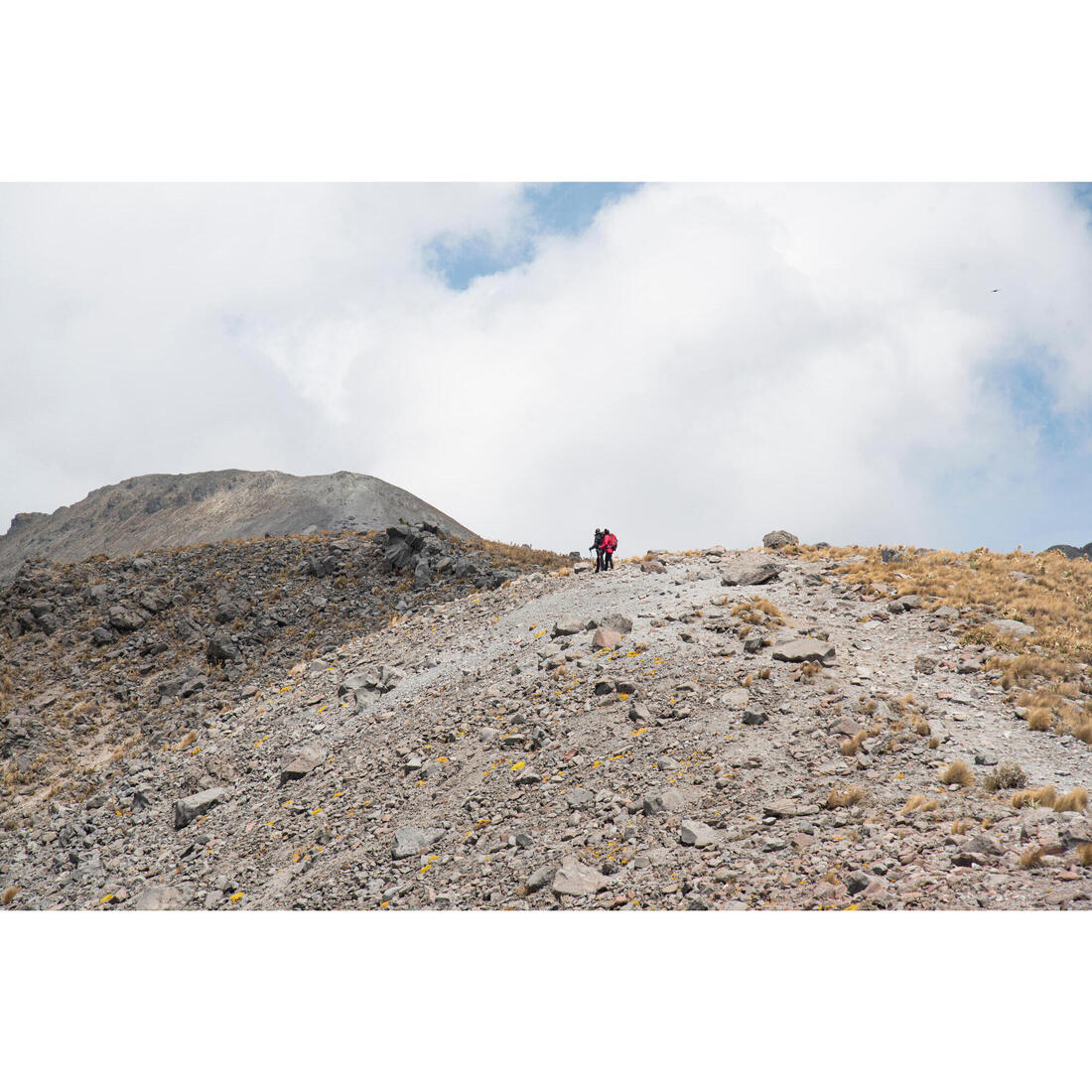 Mochila de montaña y trekking 50L Mujer Simond MT100 Easyfit. Funda impermeable - Image 32