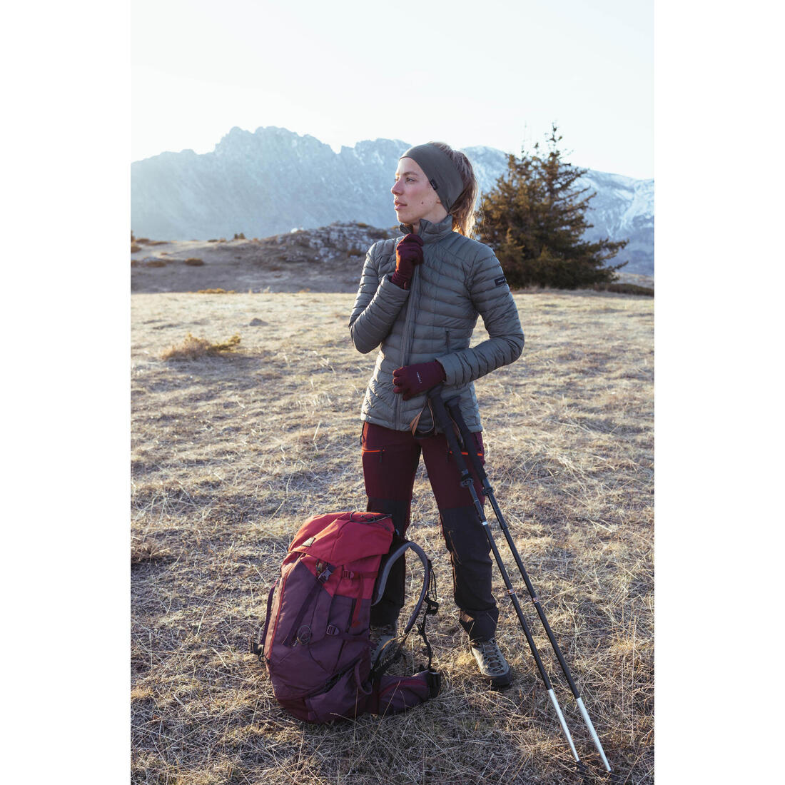 Mochila de montaña y trekking 50L Mujer Simond MT100 Easyfit. Funda impermeable - Image 8