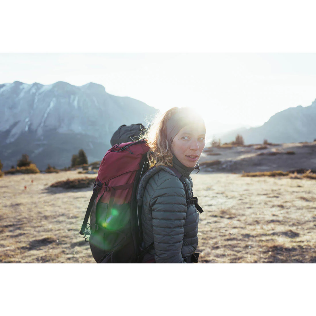 Mochila de montaña y trekking 50L Mujer Simond MT100 Easyfit. Funda impermeable - Image 9