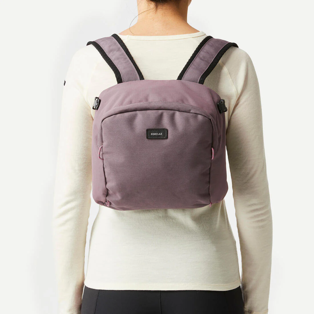 Mochila de montaña y trekking 60+6L Mujer Forclaz Travel 900. Funda impermeable - Image 6