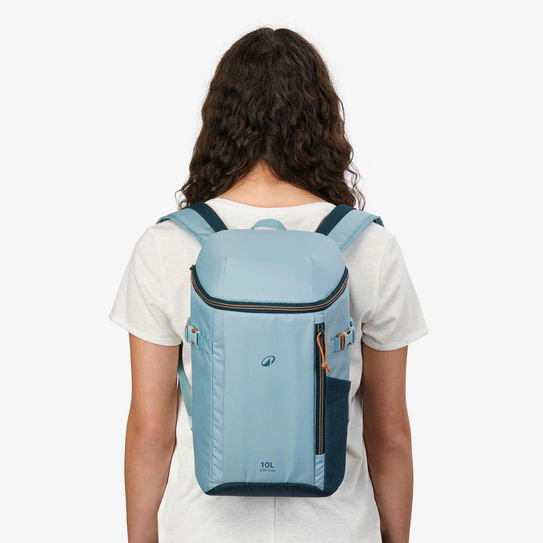 Mochila nevera 10 litros isotérmica y compacta Quechua 100 - Image 3
