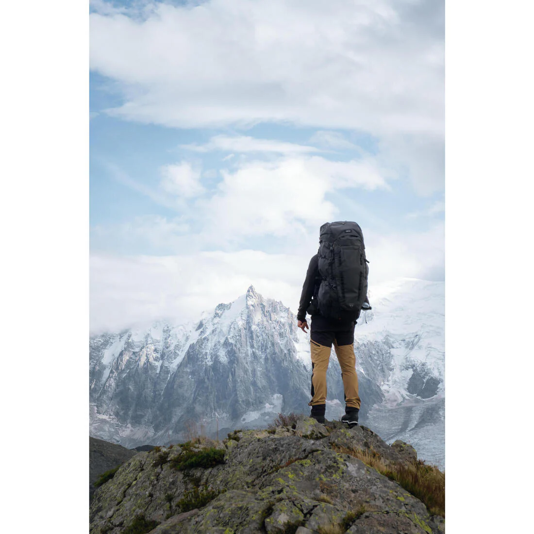 Mochila trekking Hombre 70 + 10L - MT900 Symbium - Image 11
