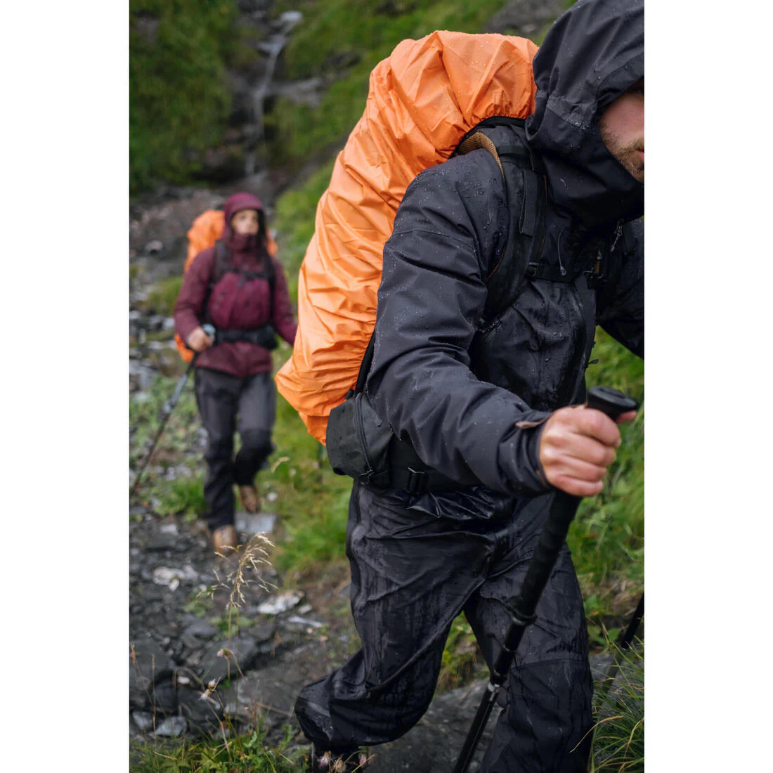 Mochila trekking Hombre 70 + 10L - MT900 Symbium - Image 15
