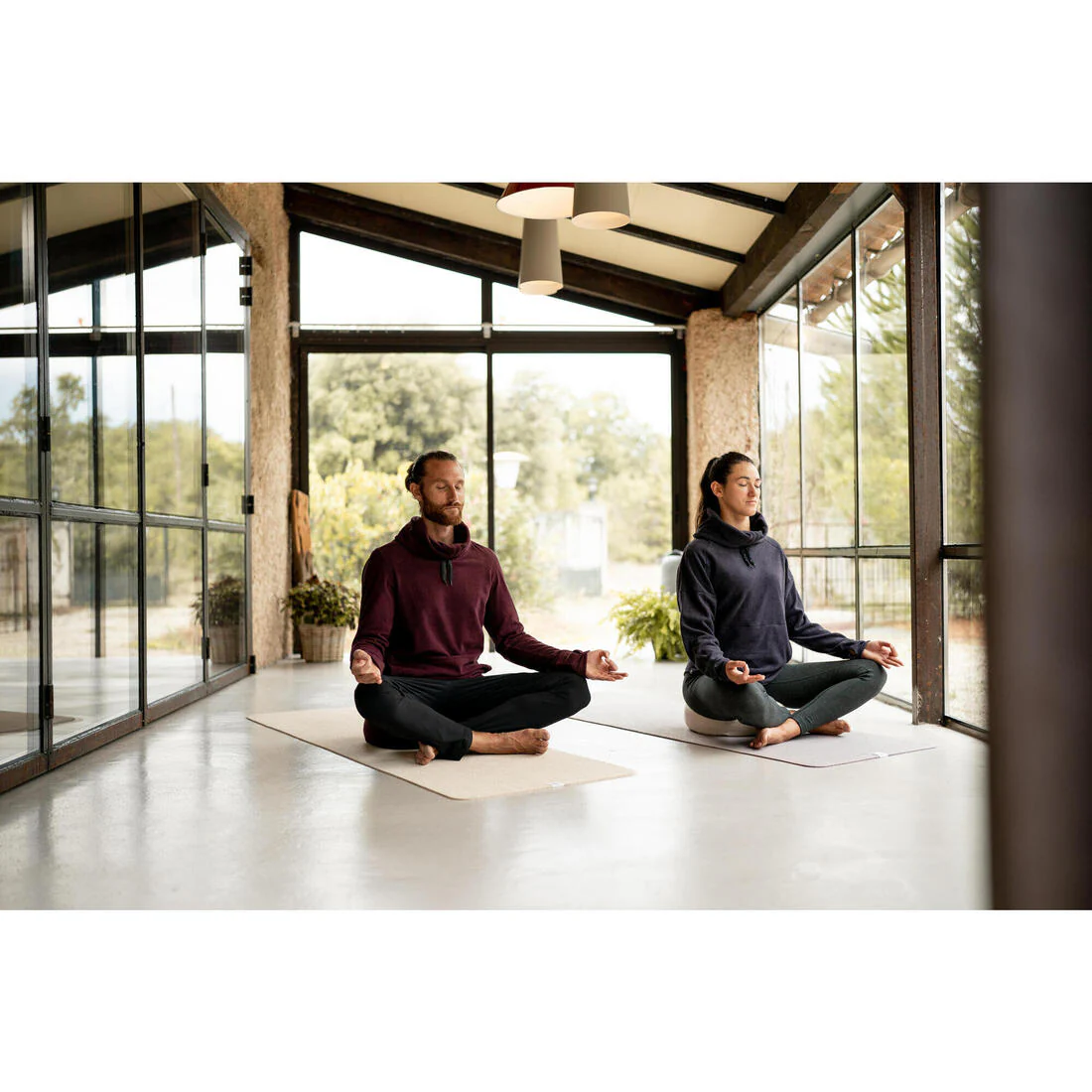 Zafu cojín de yoga y meditación Kimjaly forma redonda gris - Image 7