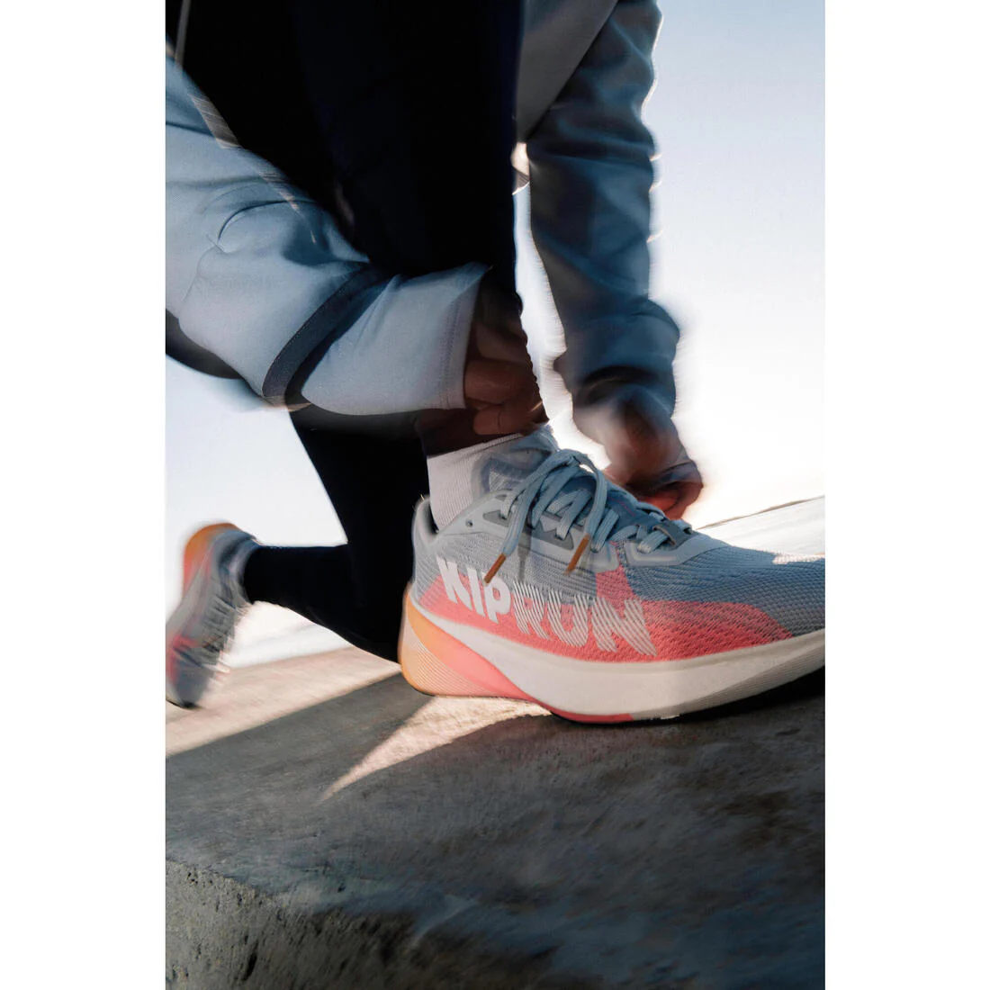 Zapatilla versátil running carretera mujer, KIPRUN KIPCORE PREMIUM azul rosa - Image 11